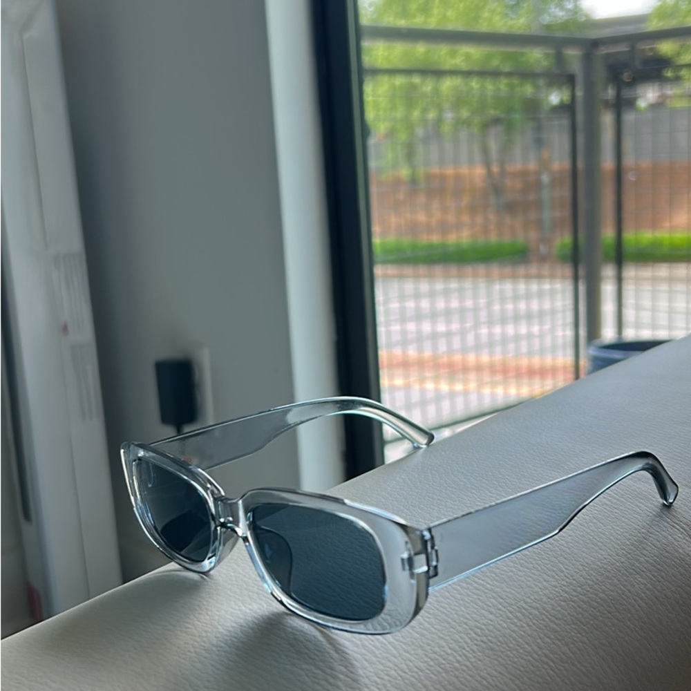 Stylish Transparent Sunglasses